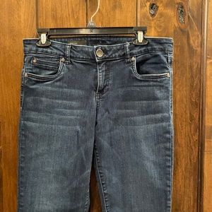 KUT from the kloth diana style skinny jeans size 8